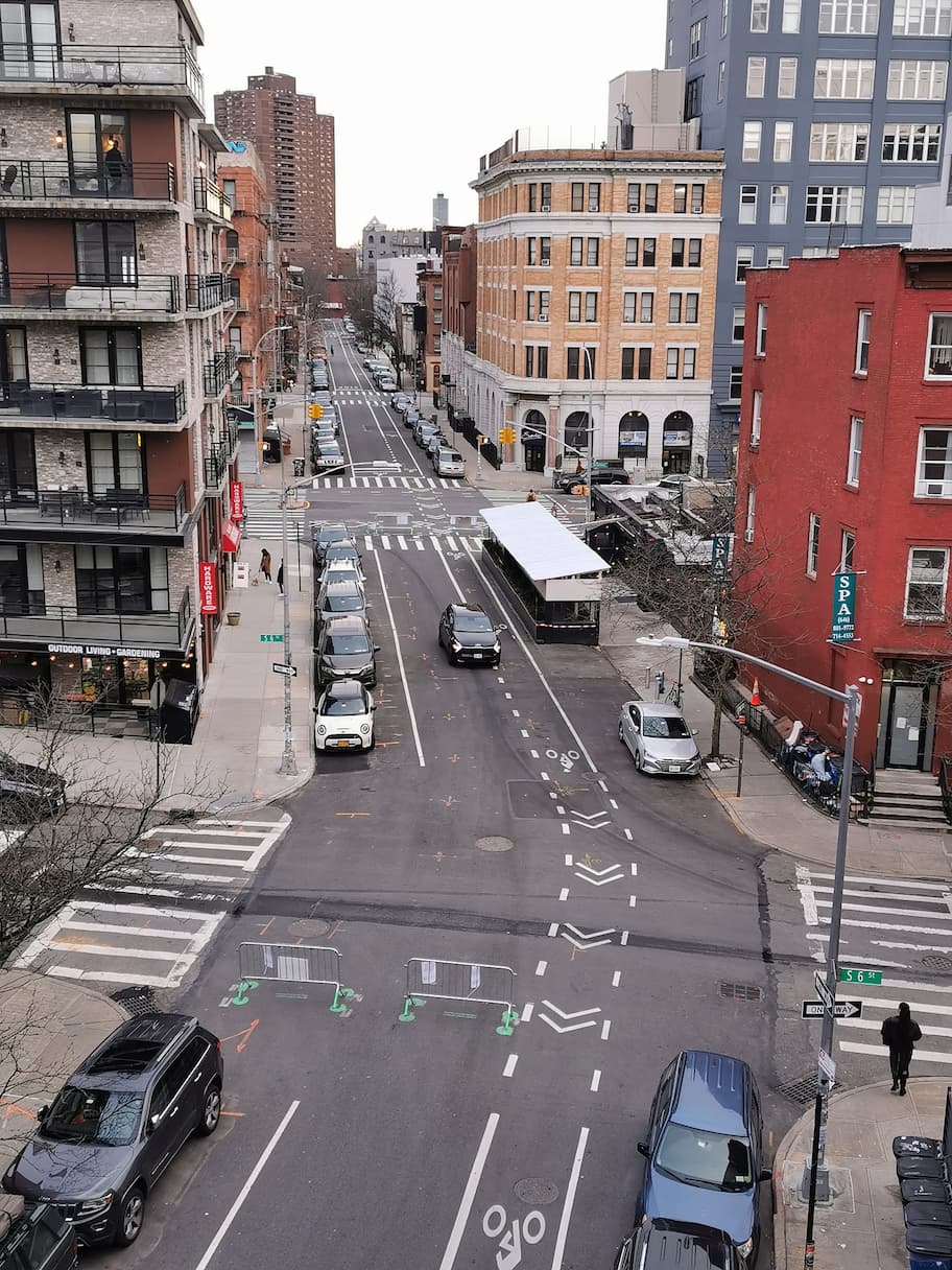Williamsburg Movers